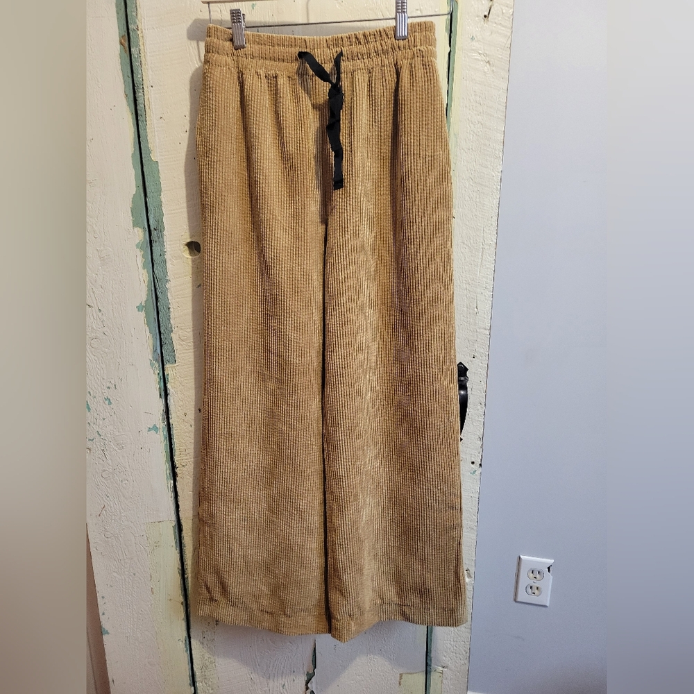 Zara Tan Wide Leg Corduroy Pants - Picture 1 of 2